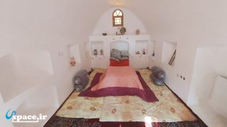 اتاق اقامتگاه بوم گردی عمارت دژ گلی - سرخه - روستای بیابانک